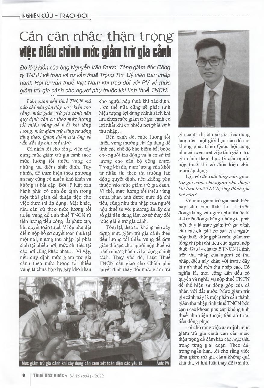 Cần cân nhắc thận trọng việc điều chỉnh mức giảm trừ gia cảnh = Careful consideration should be given to the adjustment of the family deduction